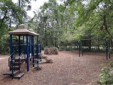 Alden_Woods_Park07.jpg