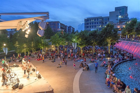 Waterway-Nights-concert.jpg